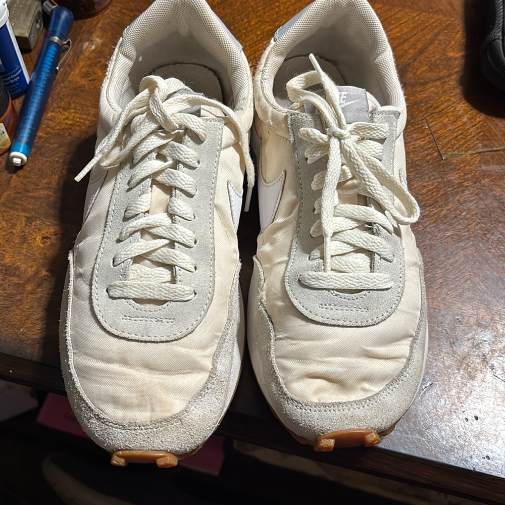 Nike Daybreak Sneakers-Cream, Gray and White Colorway Size 8